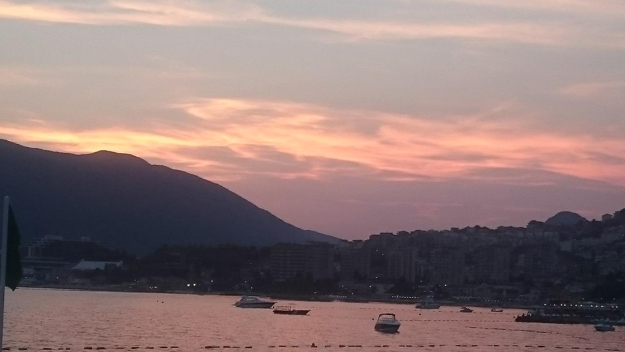Apartments La Dolce Vita Herceg Novi Buitenkant foto